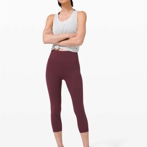 Lululemon Wunder Train High-Rise Crop 21", size 4